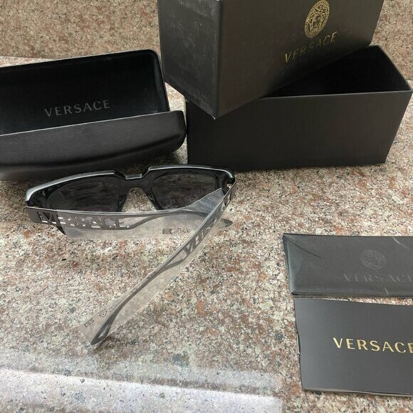 (UNISEX) VERSACE SUNGLASSES WITH SIDE LOGO - Picture 1 of 12